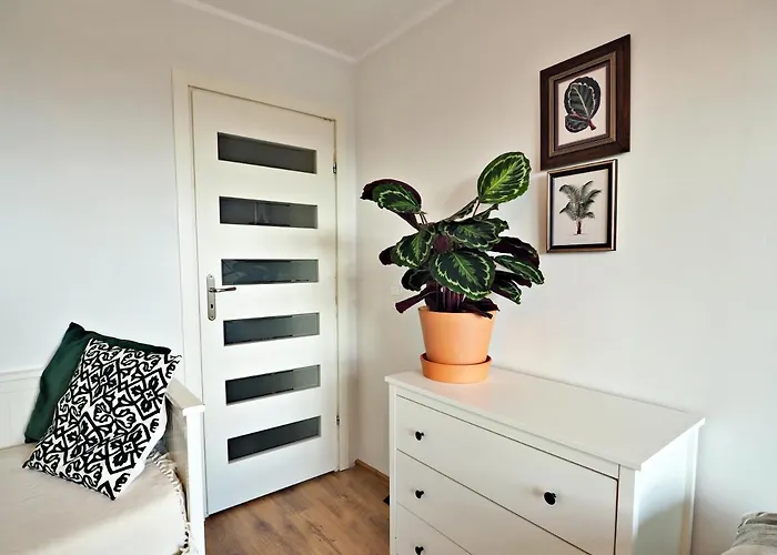 Sea View, 200 M Do Monte Cassino Grottgera 6, Apartament *